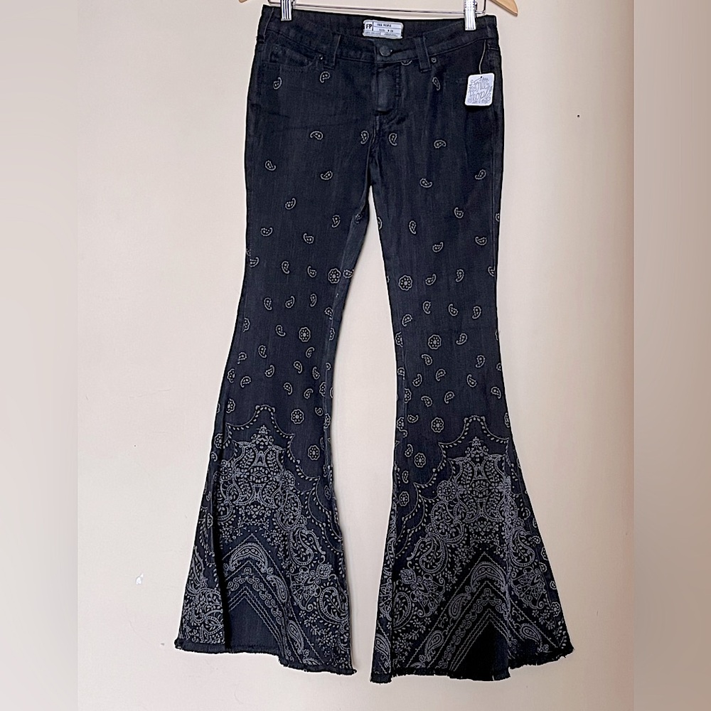 FREE PEOPLE Black Bandana Super Flare Jeans - Picture 6 of 14